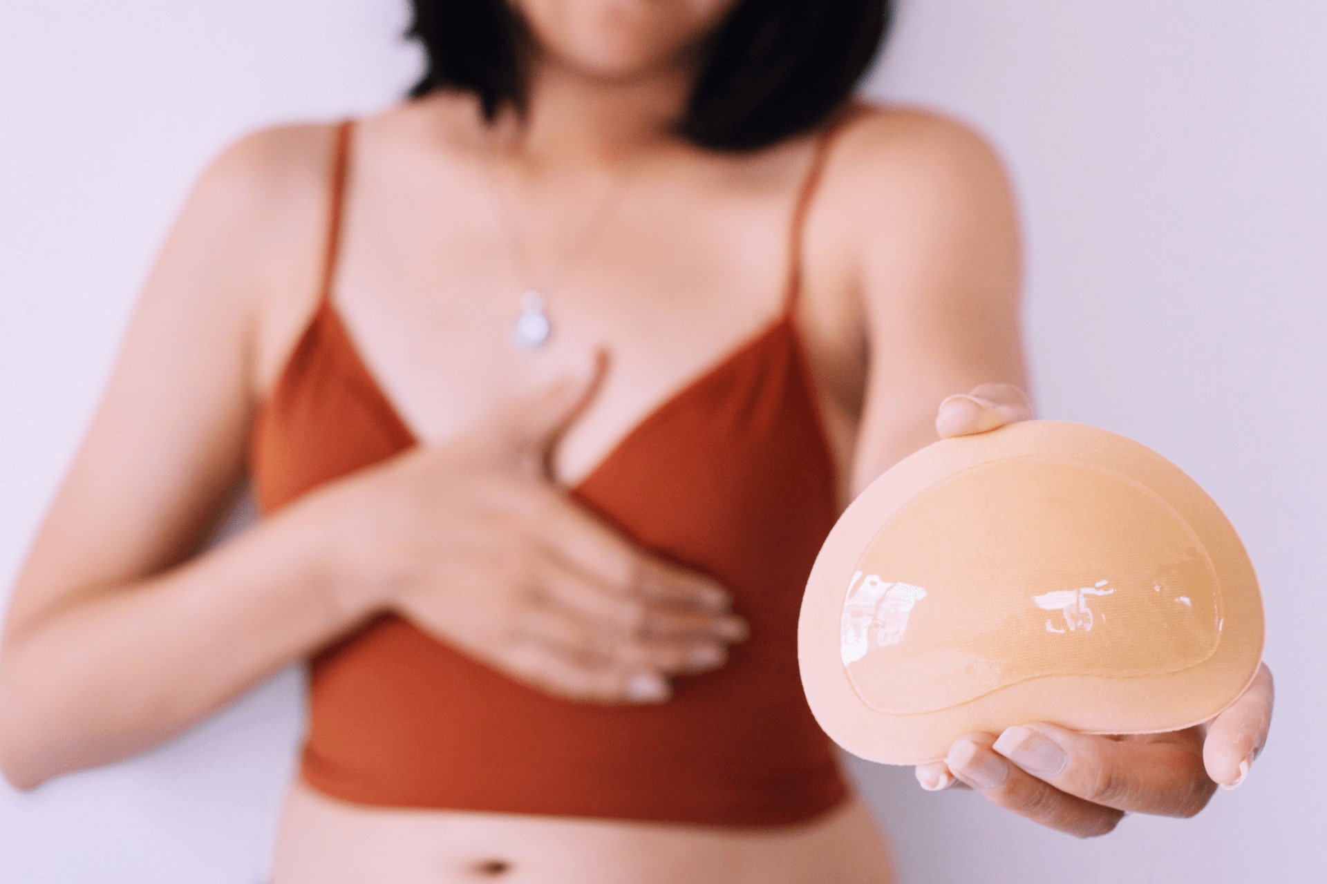 Remoção de implante mamário